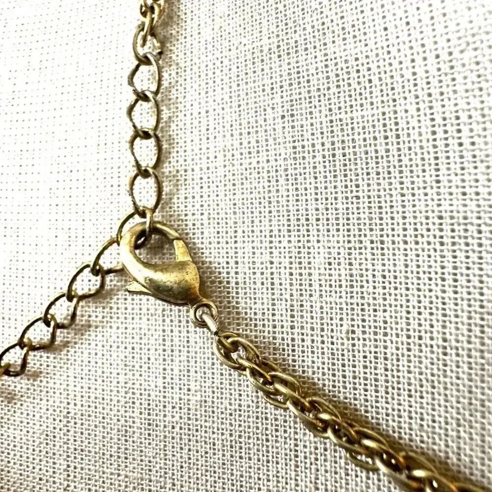 Vintage 1928  green teardrop pendant beaded Necklace